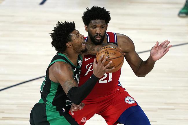  76人双星合砍80分终结雄鹿连胜纪录  